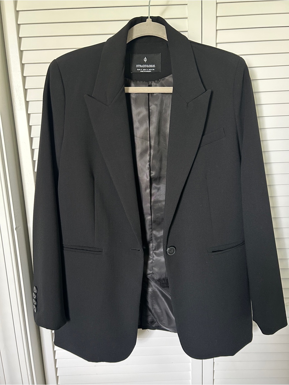 Stradivarius Black Tailored Blazer | Office Siren Chic | Business Casual